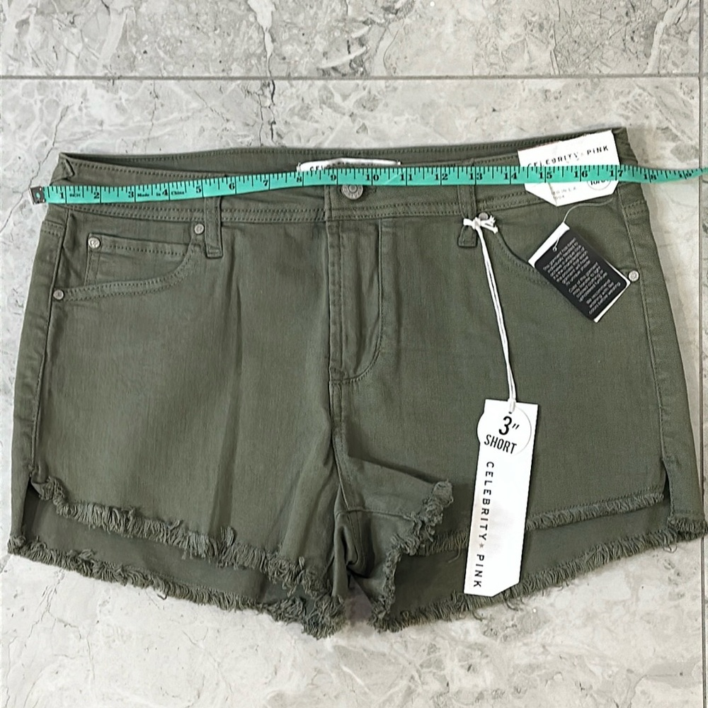 Celebrity Pink Juniors Raw-edged Colored Denim Shorts Green jeans Tea Size 15